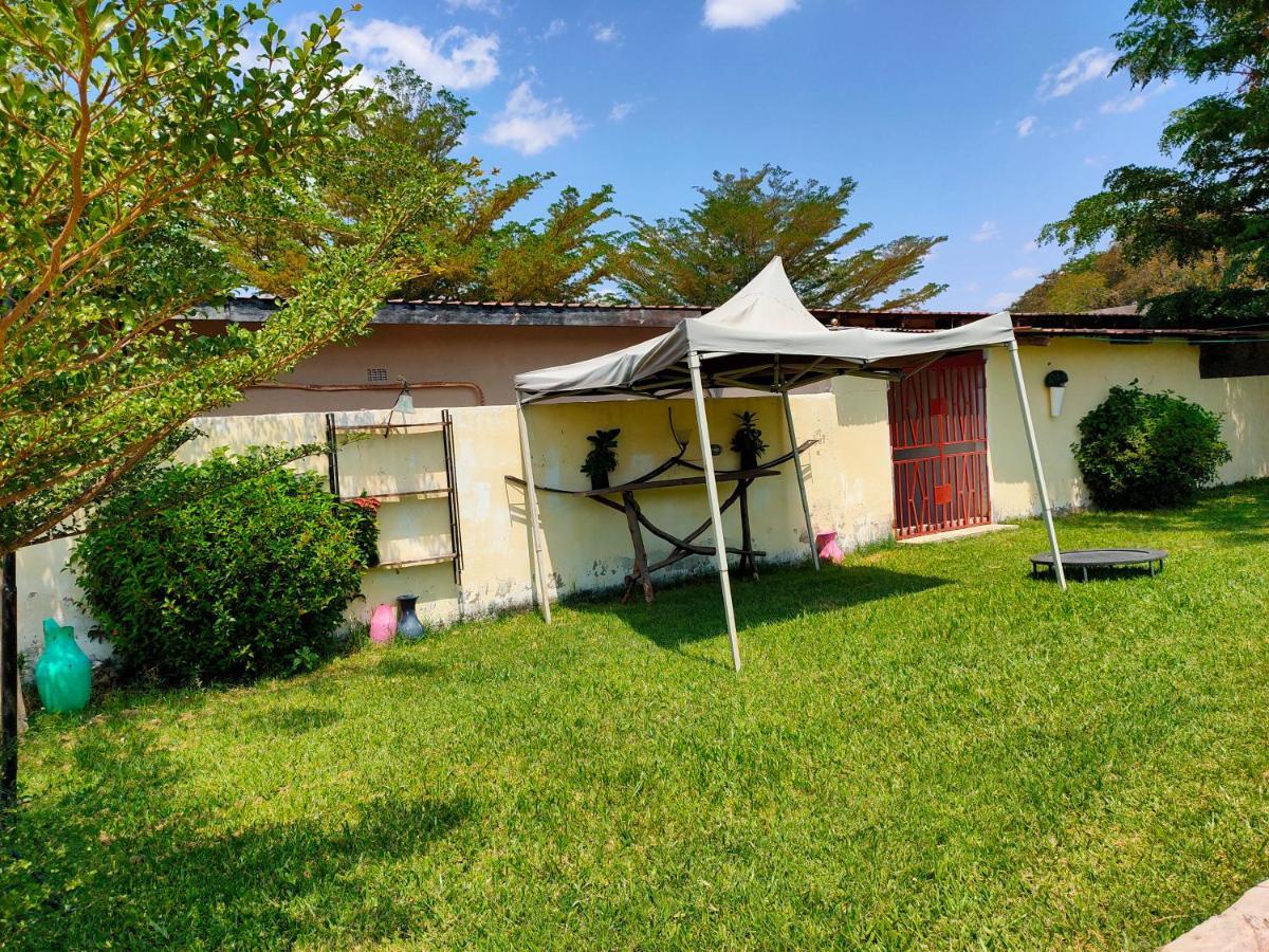 Golden Days Lodge Livingstone Exterior photo