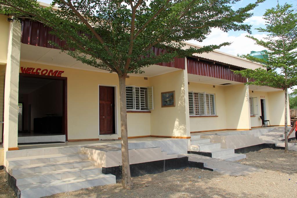 Golden Days Lodge Livingstone Exterior photo